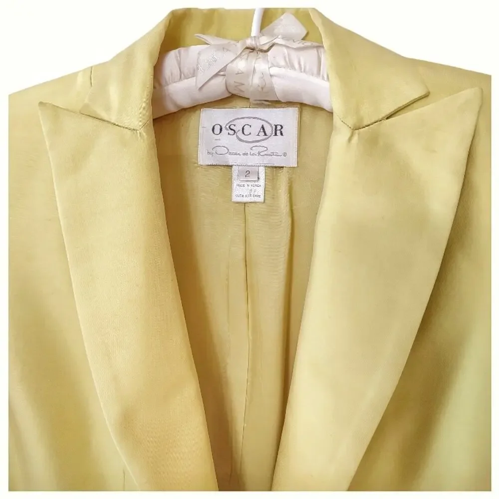 OSCAR DE LA RENTA Yellow Silk Blazer Sz 2 Lightweight Fitted Lemon Suit Jacket
